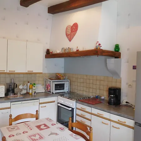 Familial Avec Terrasse, Garage Et Jardin Clos A - Fr-1-611-35 بيت للعطل